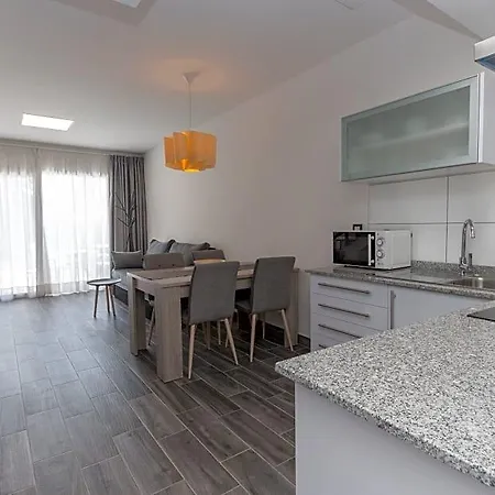 Smartr Maspalomas Corinto Otel 2*